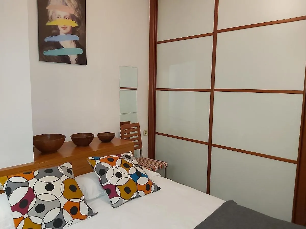 Apartment Apartamento San Luis. Plaza De Parking Gratis!!! Seville
