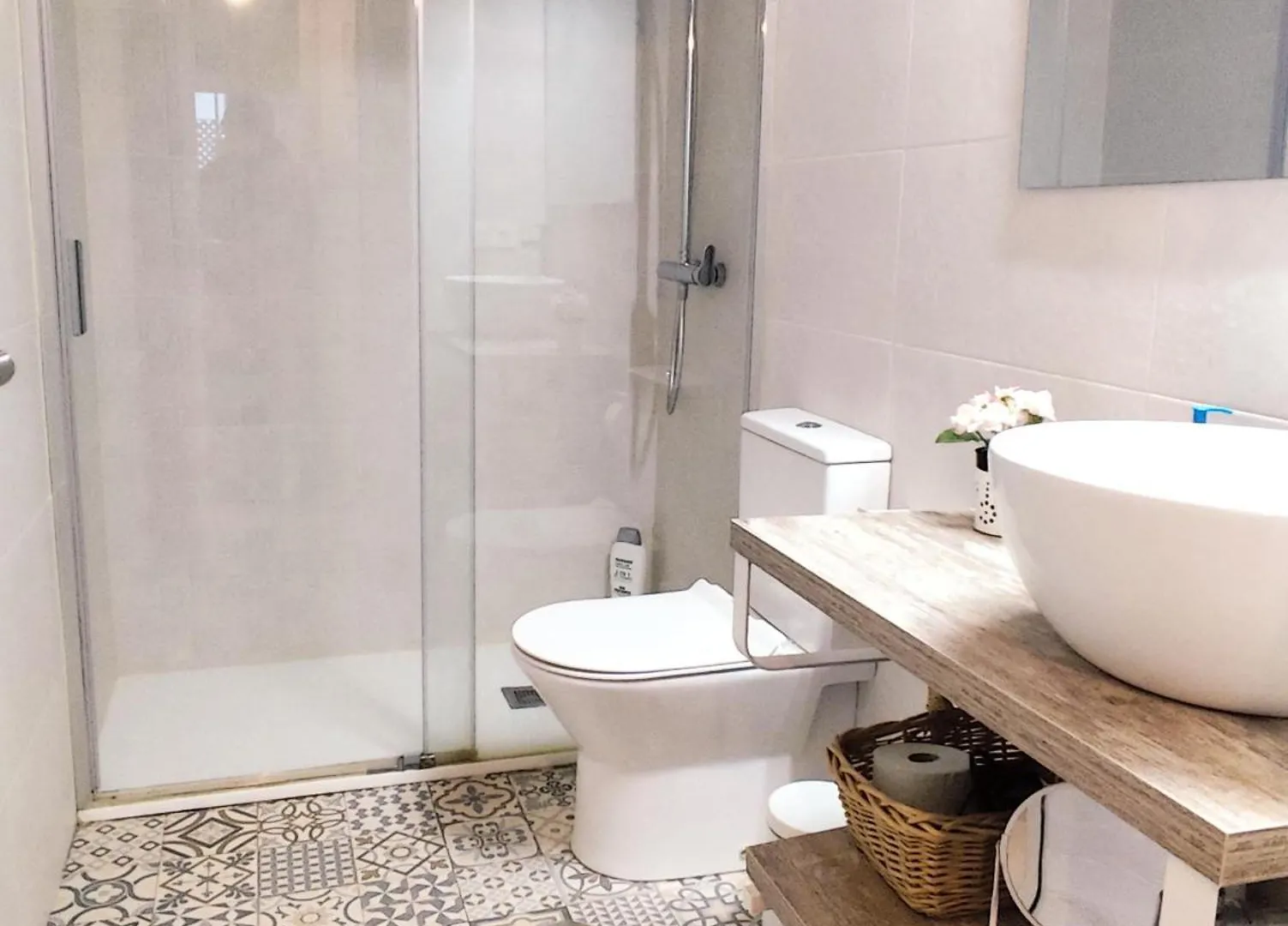 Apartment Apartamento San Luis. Plaza De Parking Gratis!!! Seville
